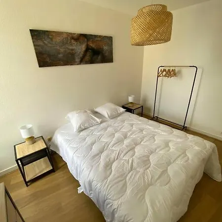 Centre Salins 4 Pers *